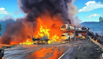На федеральной трассе &laquo;Сибирь&raquo; вспыхнули машины после серьёзного ДТП