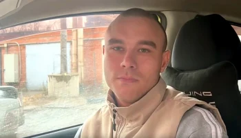 Таксист спас красноярскую пенсионерку от мошенников