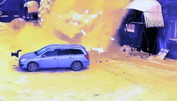 Снежные лавины с крыш: кто ответит за халатность управляющих компаний?